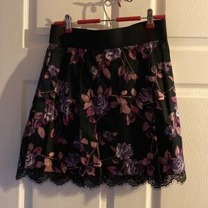 ELLE black floral print skirt